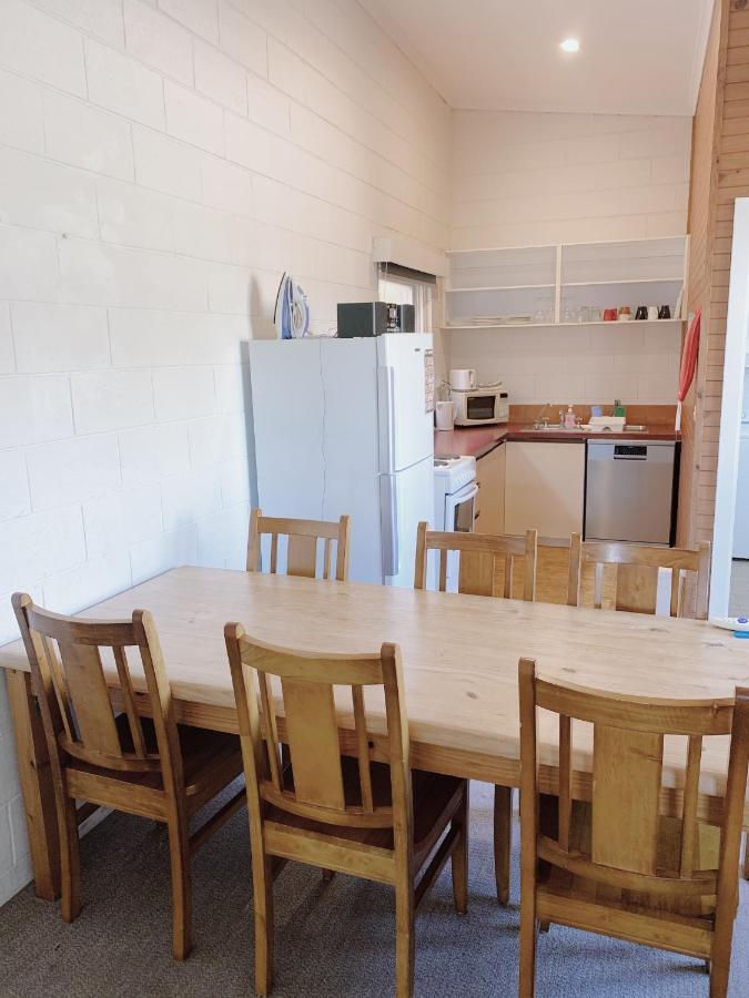 Bayplay Beach Cottage - Pet Friendly Queenscliff Luaran gambar